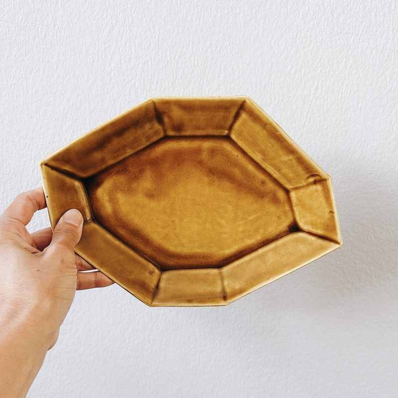Medium plate (honey glaze) - Image 3