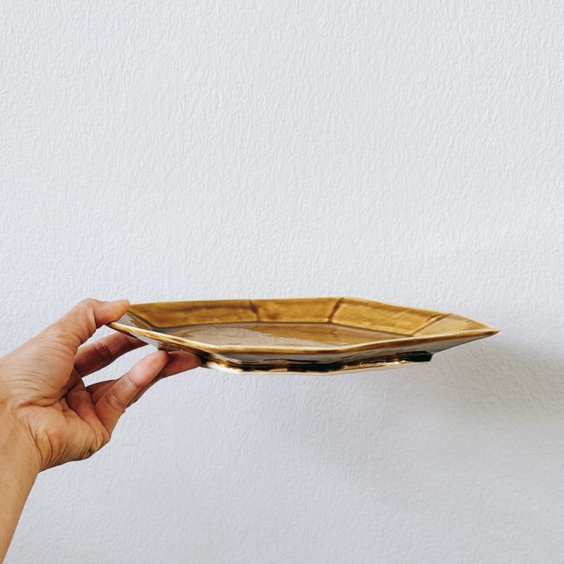 Medium plate (honey glaze) - Image 4