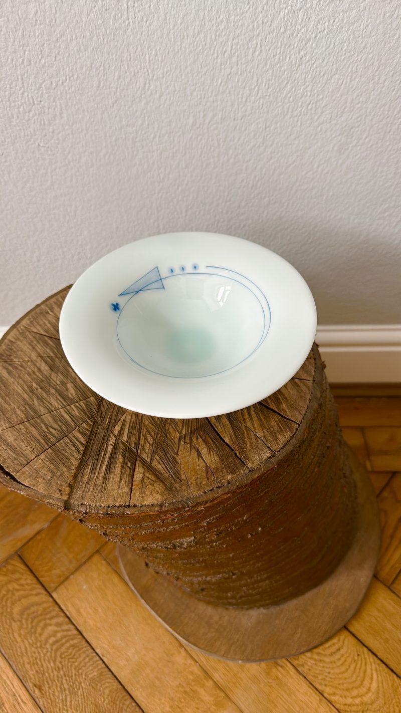 Celadon plate (rim) - Image 4